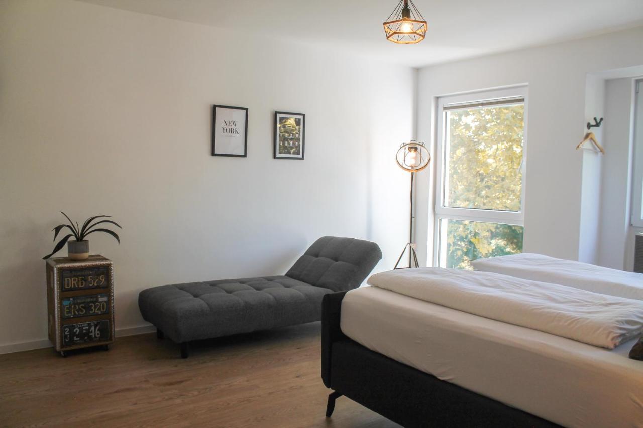 New York Apartment - Fuer Freunde & Familien, Stadtnah, Parkplatz, E-Ladestation, Gitterbox Fuer Fahrraeder, Fitnessstudio, Digitale Gaestemappe Mit Restaurant- Und Unternehmenstipps Coblenza Exterior foto